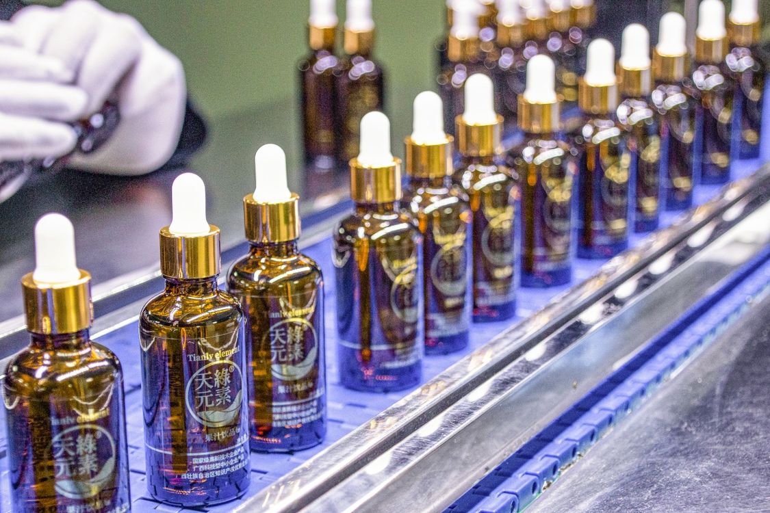 【權(quán)威發(fā)布】廣西官媒聯(lián)合報(bào)道：天緣綠集團(tuán)以生物科技傳承中醫(yī)藥文化，譜寫健康中國新篇章